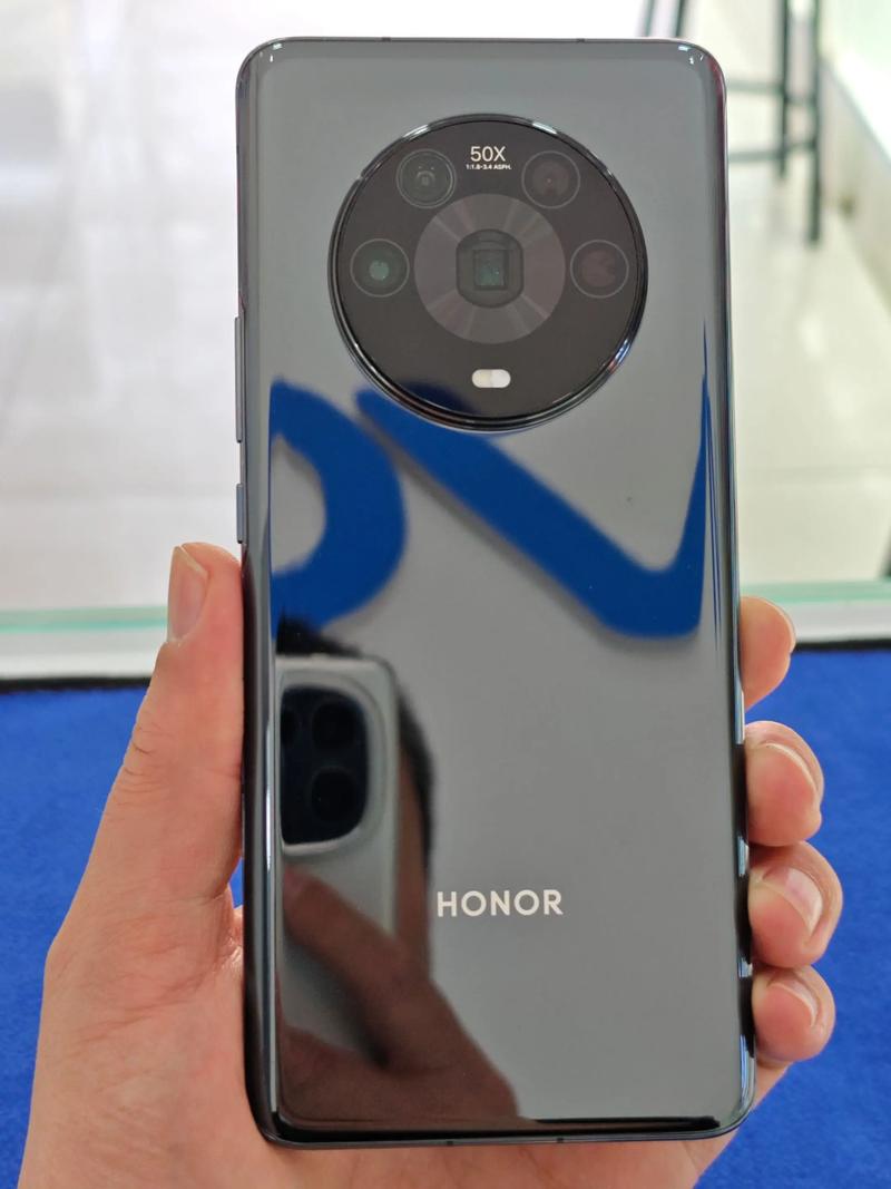 荣耀发布Magic4系列新机:搭载骁龙8移动平台,售价比较高7999元