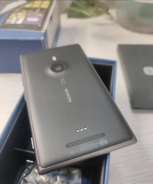 诺基亚925安装软件时显示已拥有再无法安装?