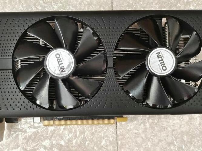 铭瑄GT630巨无霸与迪兰恒进HD5450酷能256M哪个好