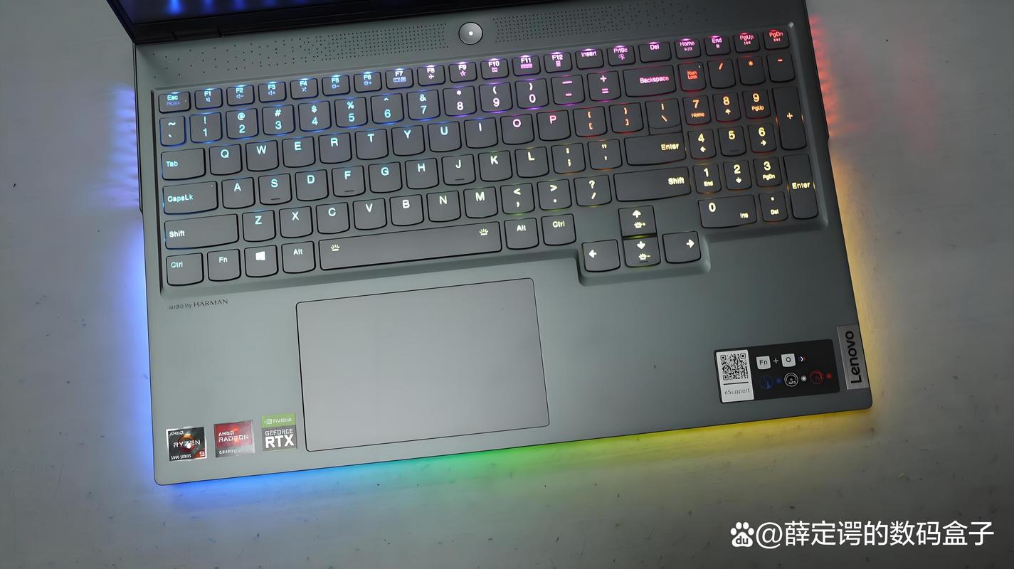 联想拯救者r720键盘灯怎么开