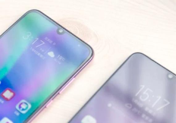 华为荣耀十跟华为荣耀十青春版一样吗?