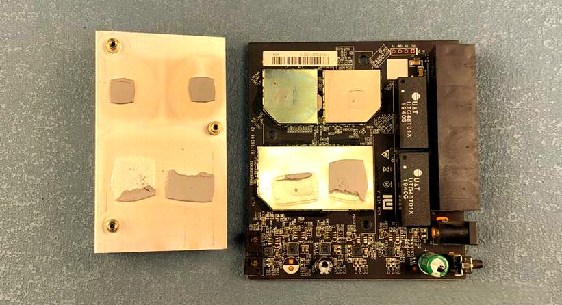 小米路由器AC2100拆机后发现哪些细节?