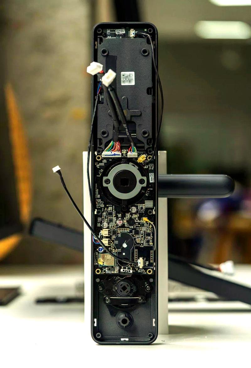 小米门锁盖子打不开怎么办