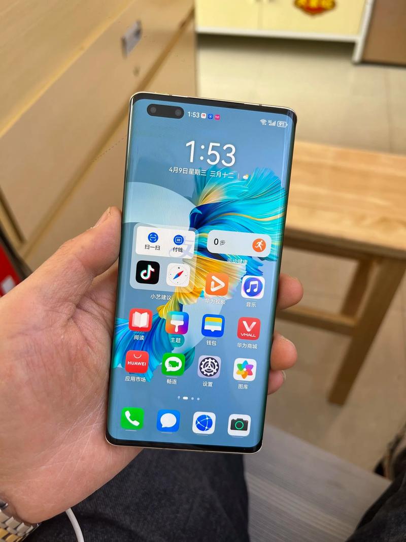 华为mate40pro多少钱