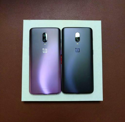 一加6t和一加6。