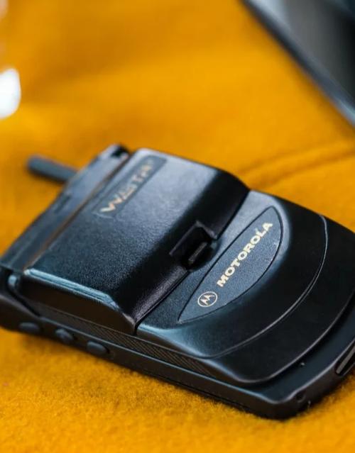 以前的手机屏幕叫什么屏