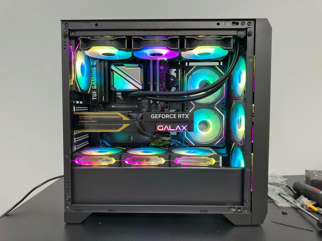 组装电脑要几个散热器