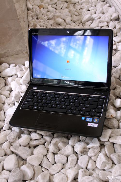 戴尔n5010i3M380可以升级Cpu吗?