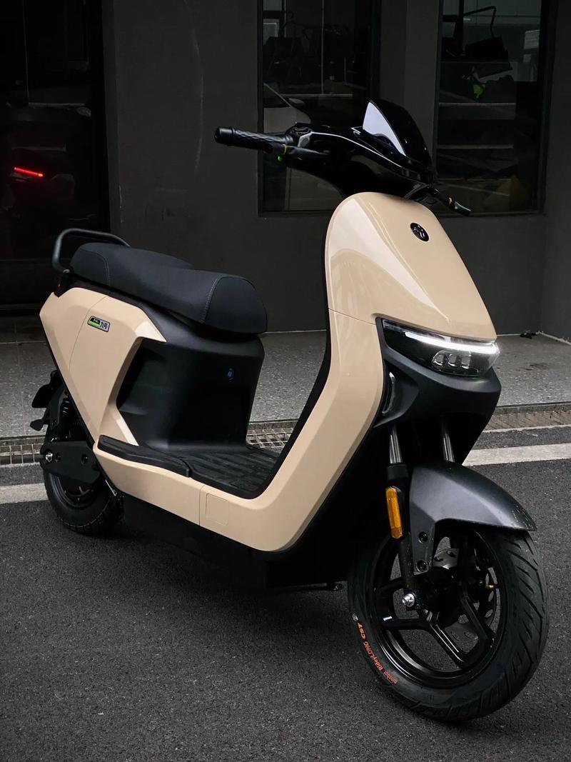 最畅销的平衡车排名榜、销量排名(九号标准版、燃动版、Plus版、阿尔郎...