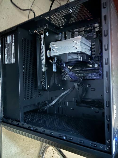 京东上的攀升兄弟可信吗?这台配置怎么样?