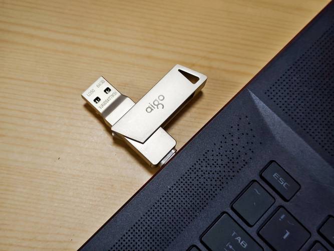 存储设备有哪些?属于私有云平台吗?怎么理解?