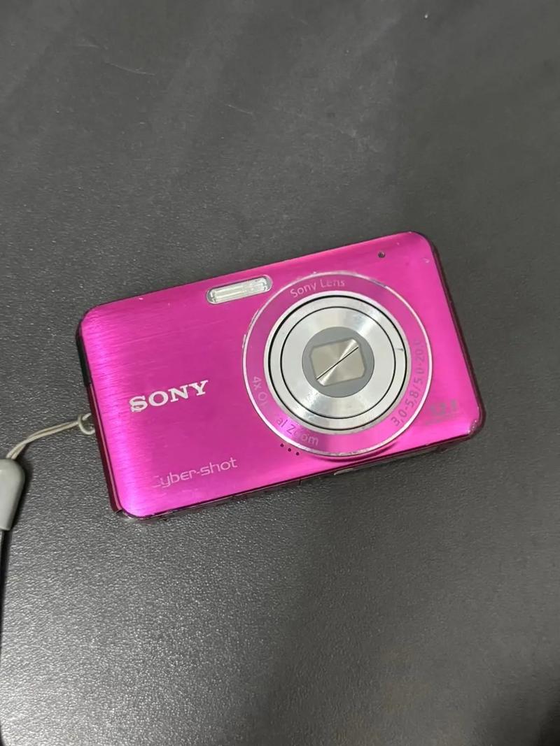 索尼DSC-W310怎么让拍出来的照片显示时间。