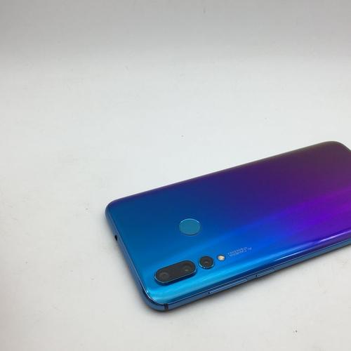 华为nova4屏幕材质是什么