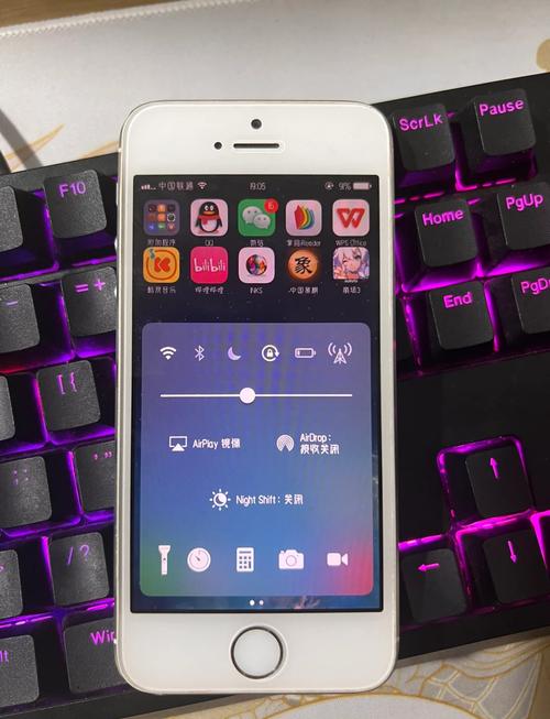 苹果5s摔了,想换外壳要多少钱,要换屏幕要多少钱