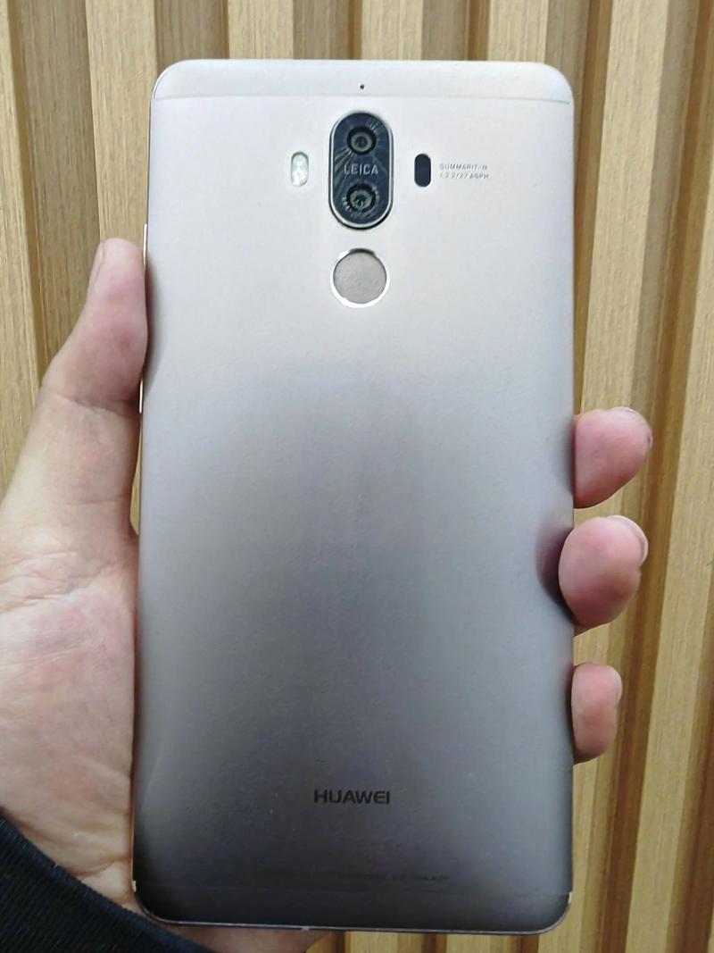 华为手机mate9多少钱?