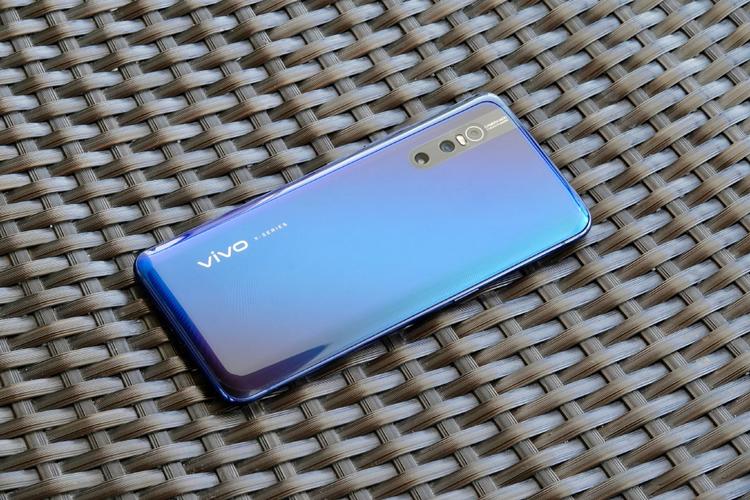 vivox27高配和低配的区别