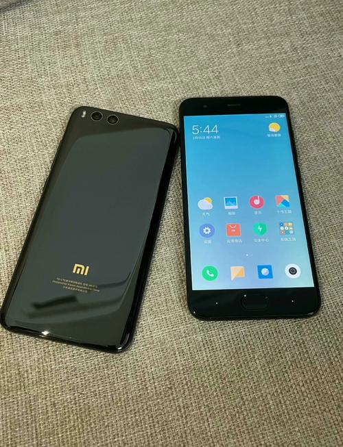 小米6的陶瓷版和普通版外壳材质有什么区别?