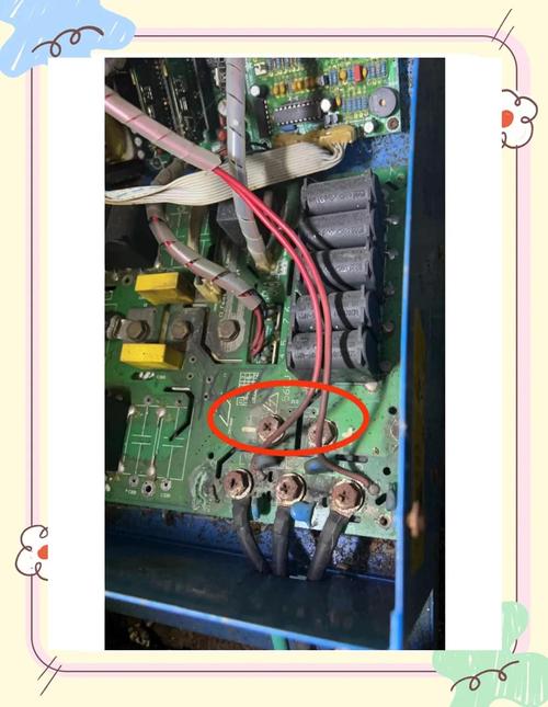 ...这个是液晶电视里的一个零件坏了,但是不知道叫什么,