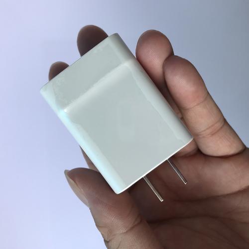 华为P8能用9v2A的充电吗