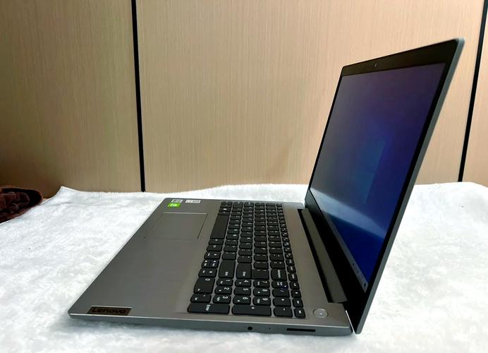 华硕破晓pro15打游戏怎么样-搜狗输入法