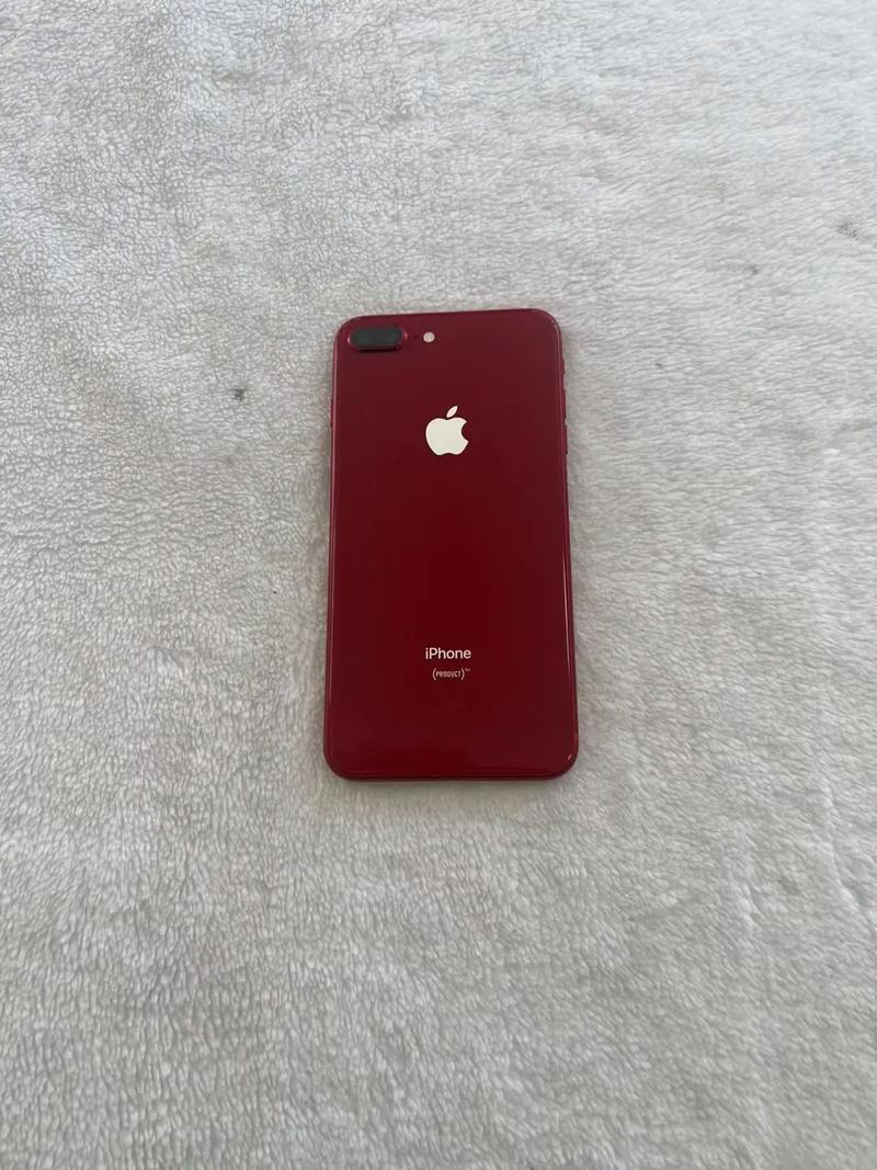 想问苹果8p红色特别版有什么区别