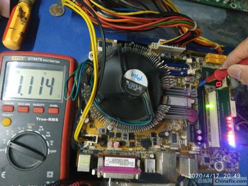 华硕的主板大部分都是富士康代工的?