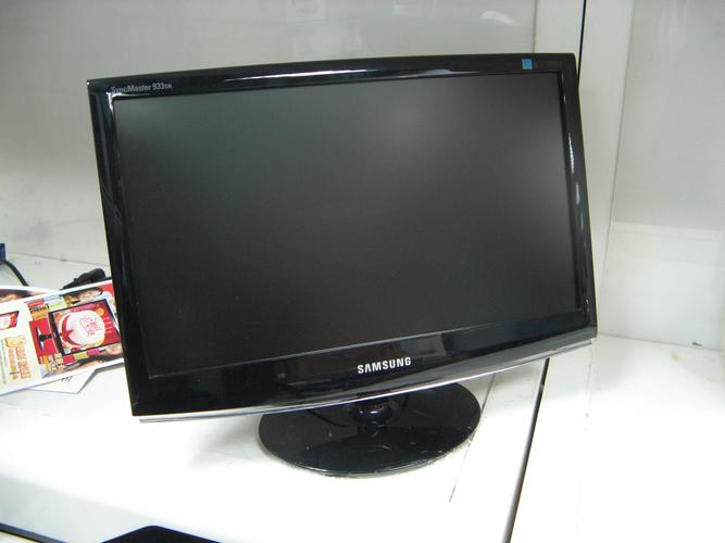 液晶电视背光源有两种,一是直下式,二是侧光式,哪一种好