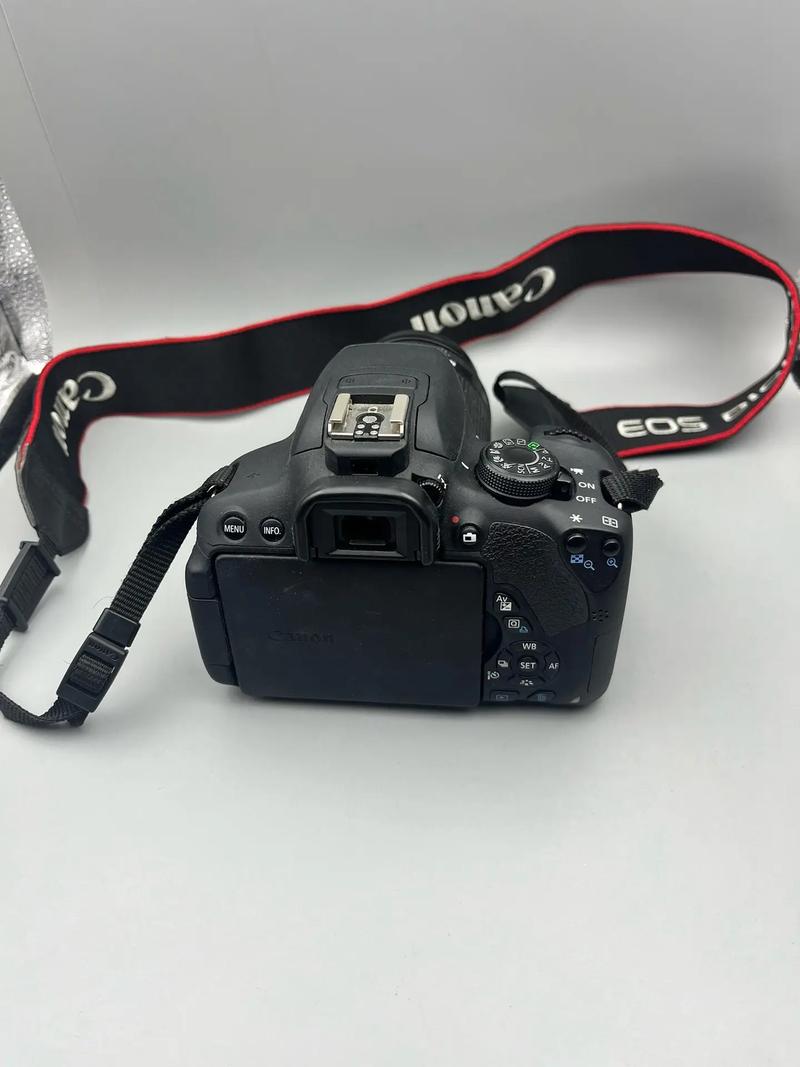 现在佳能7d值不值得买了