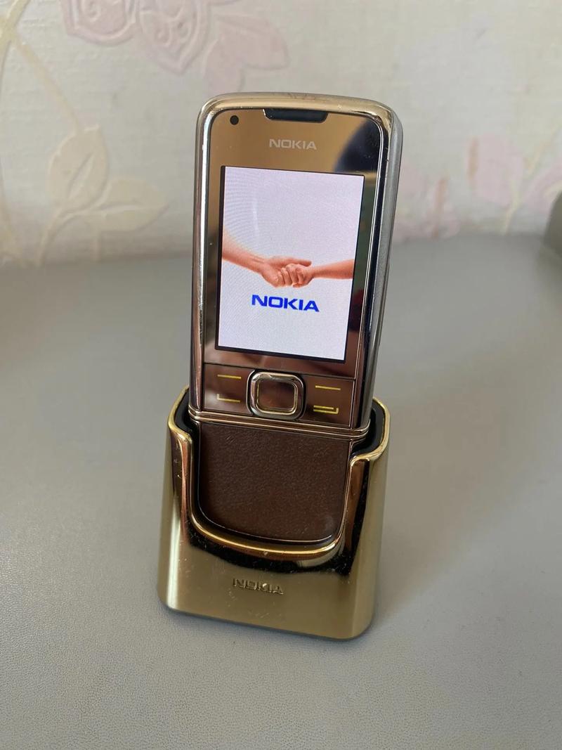 诺基亚8800黄金是什么工艺的