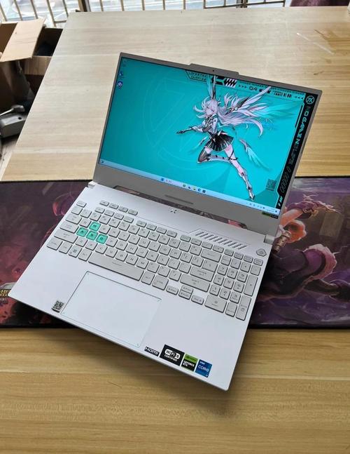 能办公和玩网游的笔记本电脑