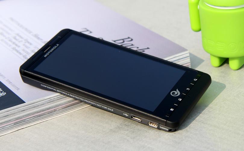 摩托罗拉手机和华为手机相比哪个质量好?摩托ME811和华为荣耀8860两款...