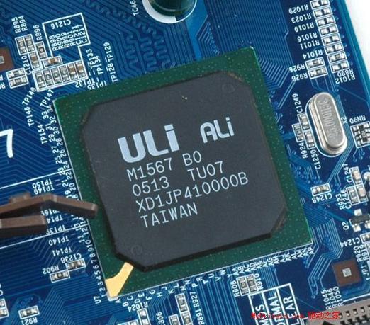 主板了南桥北桥芯片有什么区别??那个更好啊??从那里看南桥北桥