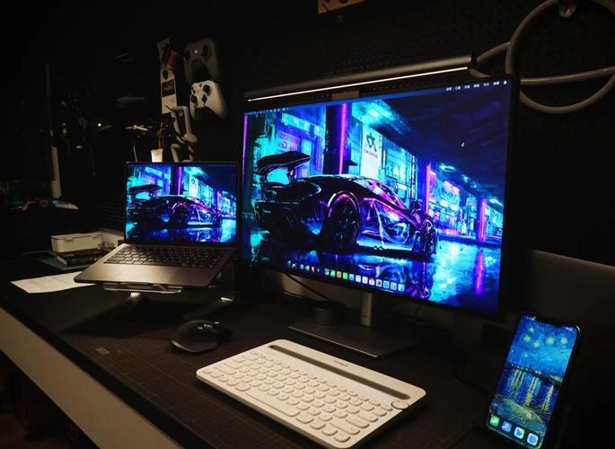 戴尔和明基谁牌子的显示器好些?哪一个价位比较合理的呢