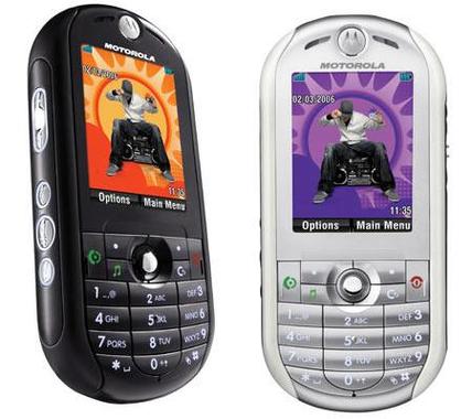 摩托罗拉刀锋一代和二代区别