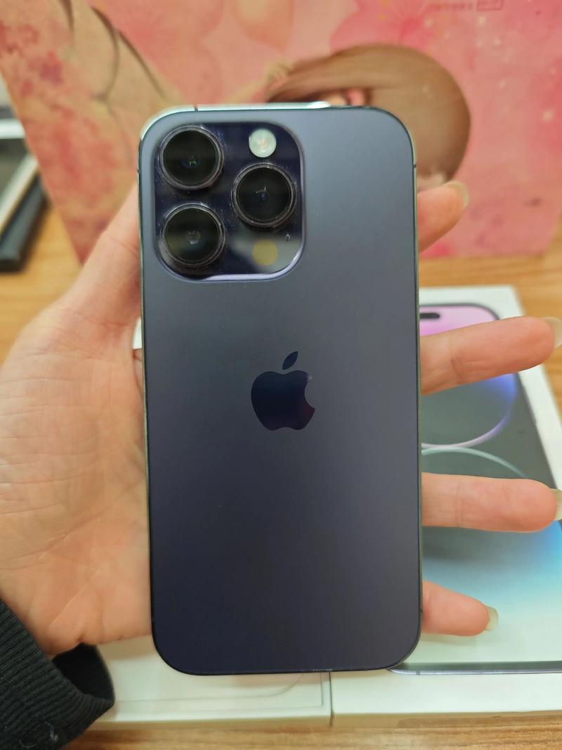 苹果14pro公认比较好看的颜色