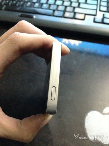 iphone5掉漆怎么办?(iphone的油漆是在保修期内脱落的吗?)