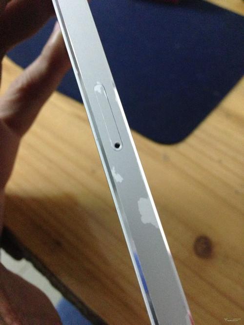 iPhone5如何防掉漆