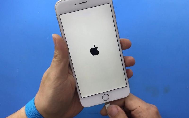 iphone一直重启白苹果怎么办