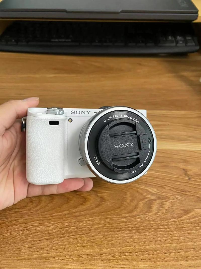 sonya6000还能卖多少钱