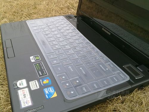 联想Y460屏幕是多大的