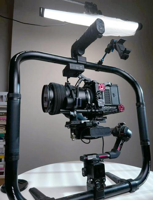 近来拍摄用的稳定器都有些?哪些用来拍微电影、婚礼适合呢?