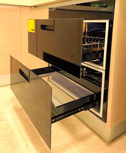 方太消毒柜电源线位置在哪、电源线长处是多少