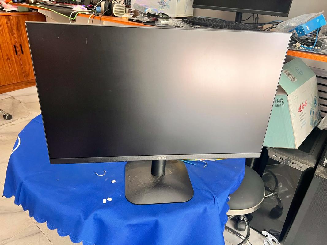 电脑办公24寸和27寸的费用差别大吗