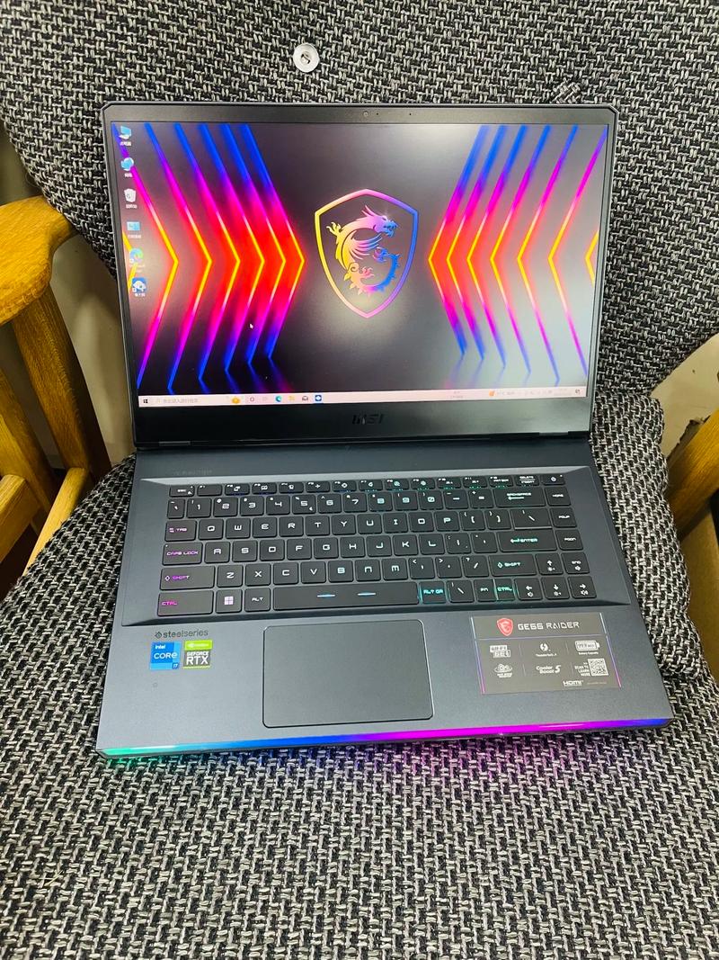 微星武士66游戏本的硬盘有点小,是外接移动硬盘还是加一个硬盘好呢...