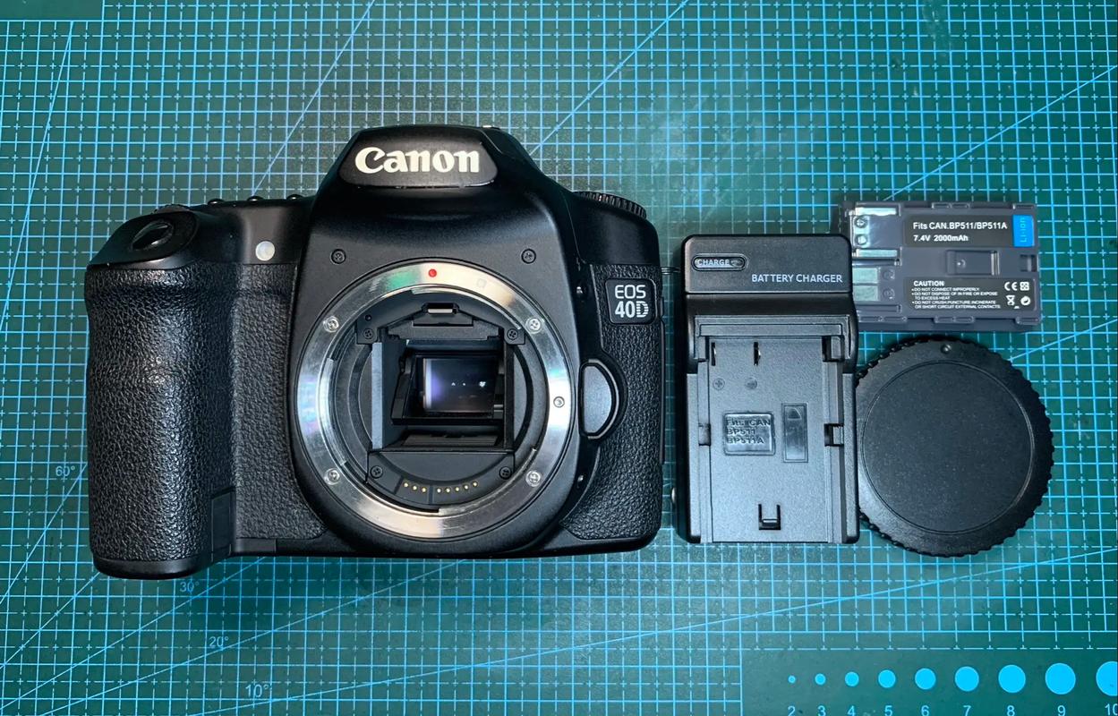 佳能40d过时了吗?