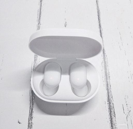 小米蓝牙耳机青春版怎么同时连接两台设备