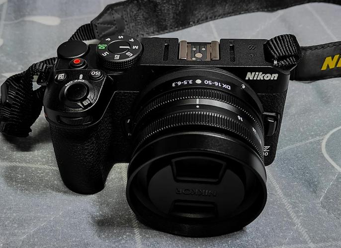 入门级微单相机套机费用大概多少