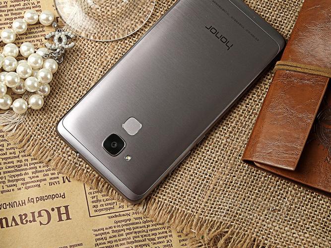 华为荣耀5C的配置参数