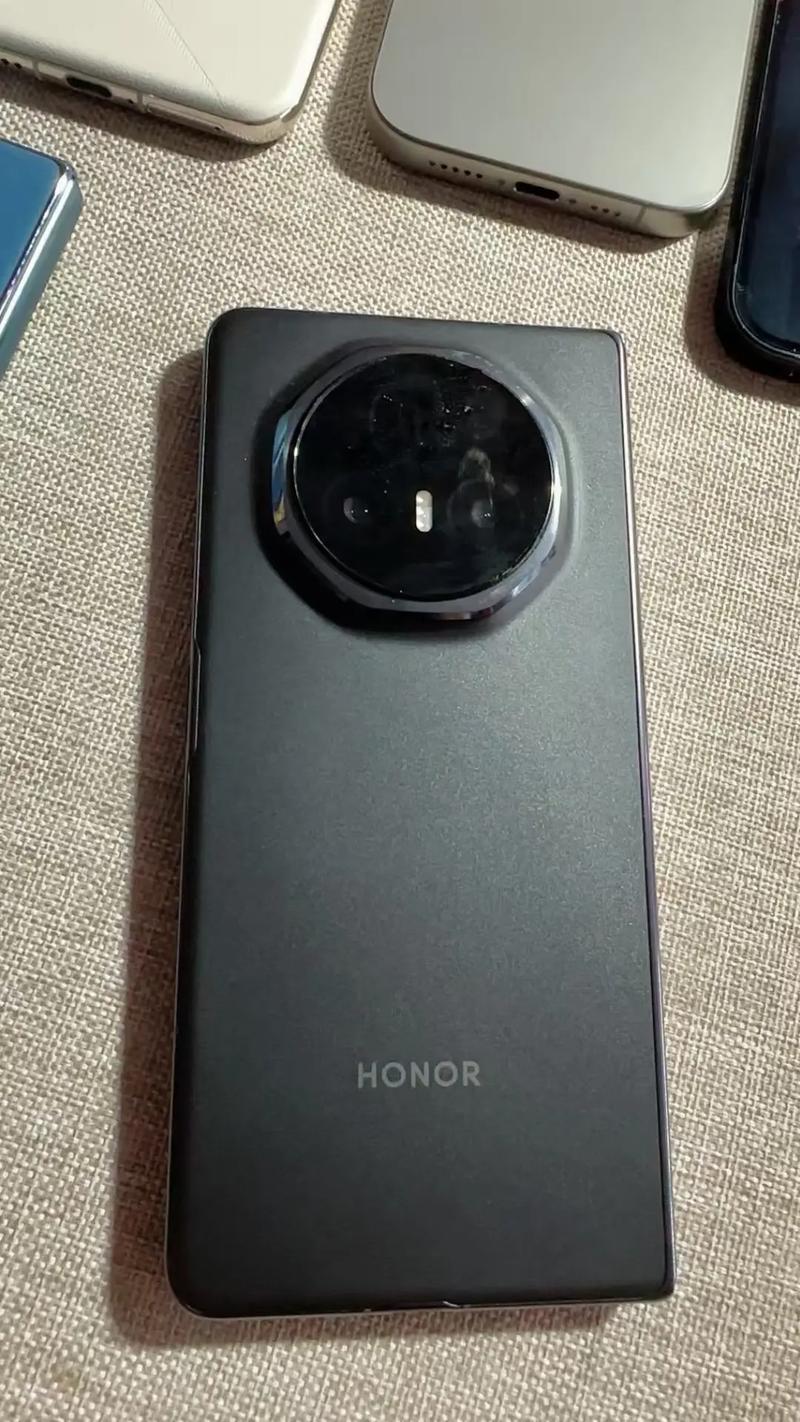 华为v30手机屏多少钱?