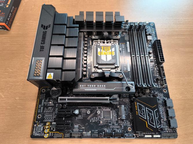 华硕主板哪个型号好